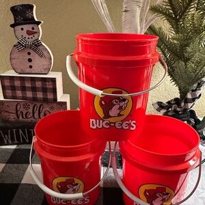 Buc-ee's Red Party Favor Buckets